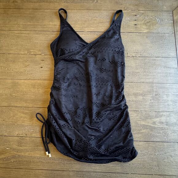 Beyond Control NWT Women's Size 10 Swim Dress Black Tropical Detail Ruched Side - Picture 3 of 9